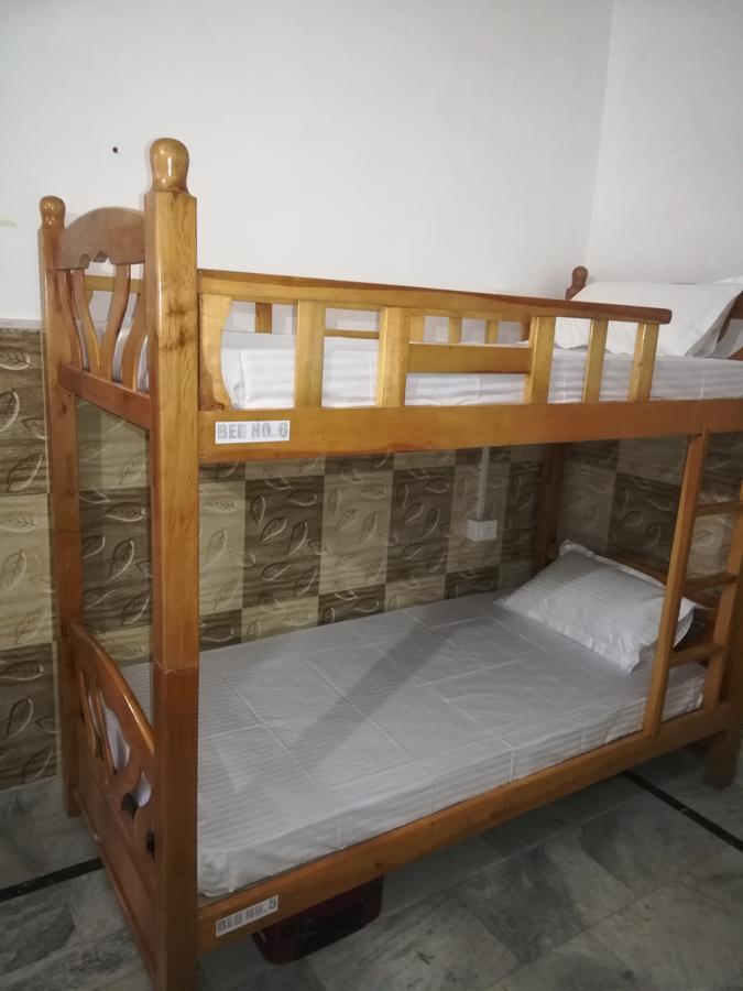 Raahi The Travellers Nest Rishikesh Bagian luar foto
