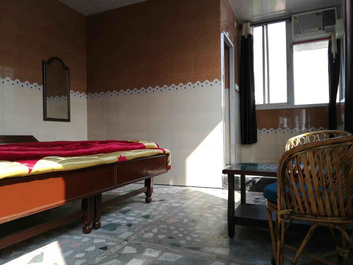 Raahi The Travellers Nest Rishikesh Bagian luar foto