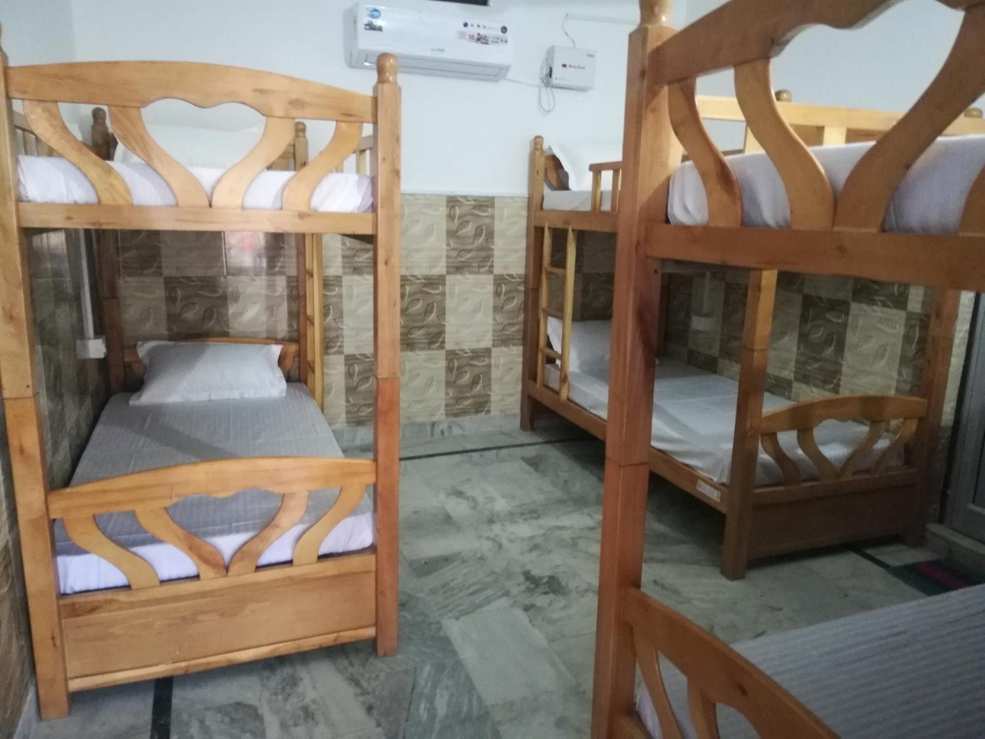 Raahi The Travellers Nest Rishikesh Bagian luar foto