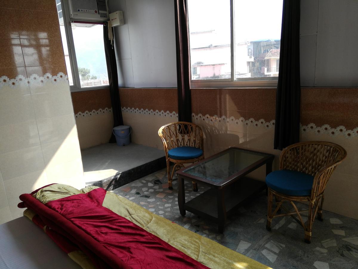 Raahi The Travellers Nest Rishikesh Bagian luar foto